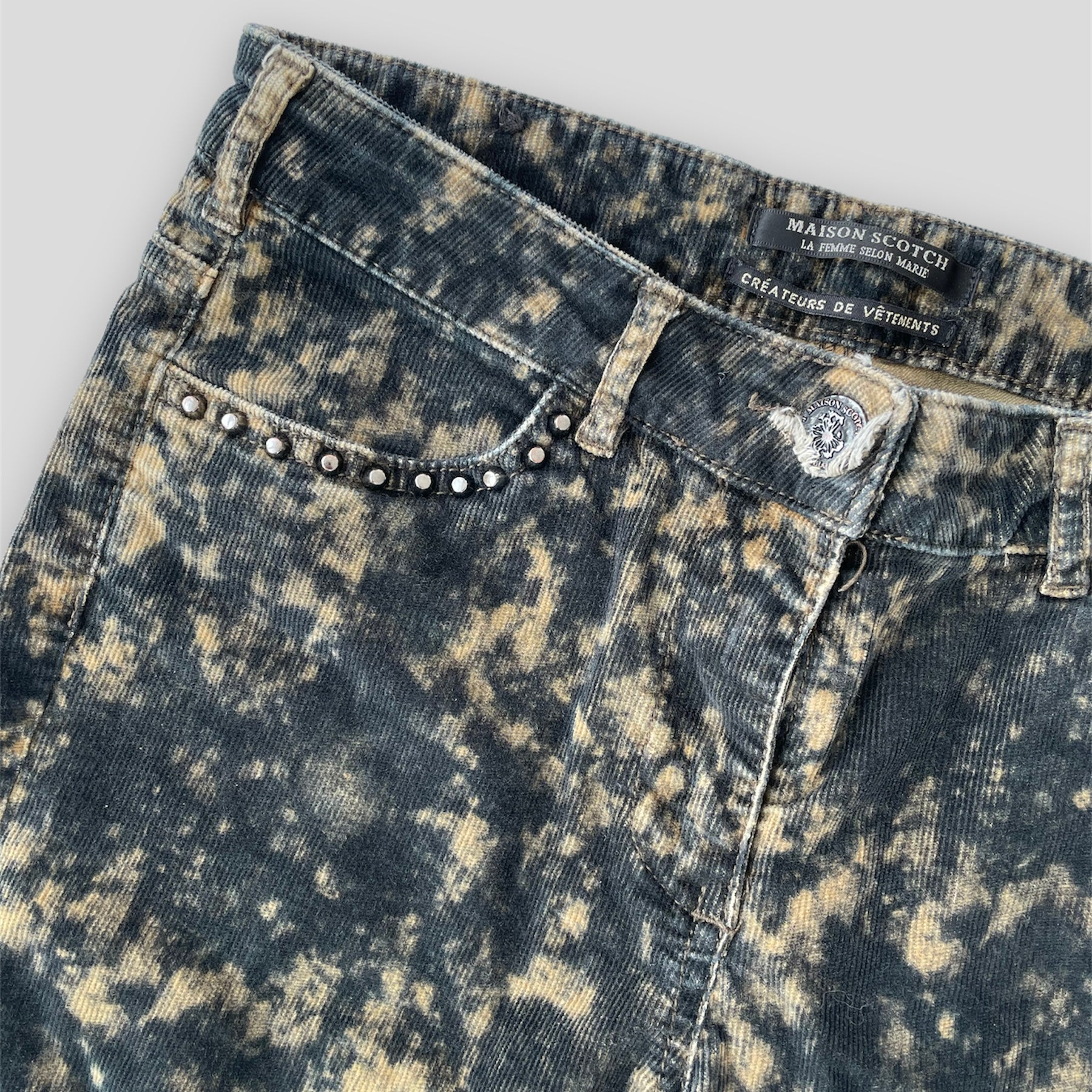 Levi Strauss Brown Corduroy Jeans - Large/W34 – Zoehify